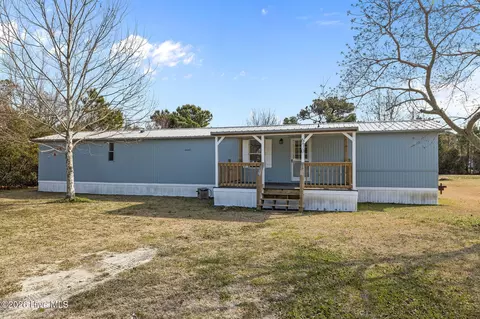 670 Straits Rd, Gloucester, NC 28528 photo 3