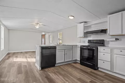 670 Straits Rd, Gloucester, NC 28528 photo 10