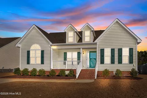 3128 Chesswood Ln, Winterville, NC 28590
