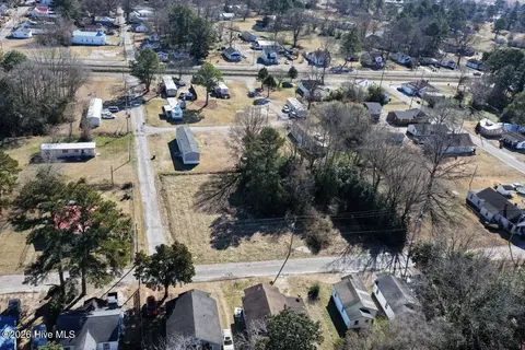 Off Of S Chestnut Street, Mount Olive, NC 28365