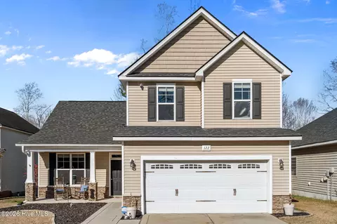 122 Katrina St, Sneads Ferry, NC 28460