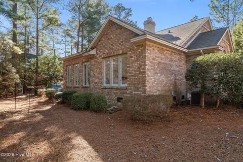 Exterior - 40 Doral Dr, Pinehurst, NC 28374 photo 7 of 7