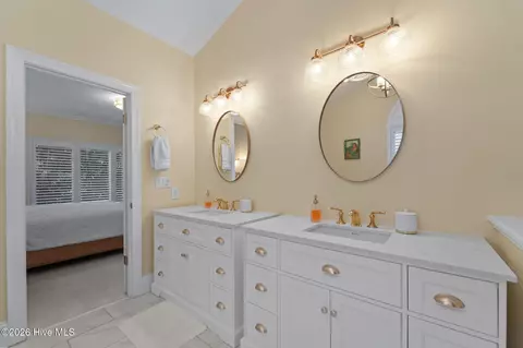 Bath - 40 Doral Dr, Pinehurst, NC 28374 photo 4 of 6