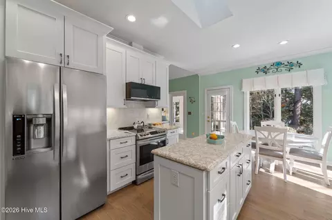 Kitchen - 40 Doral Dr, Pinehurst, NC 28374 photo 6 of 6