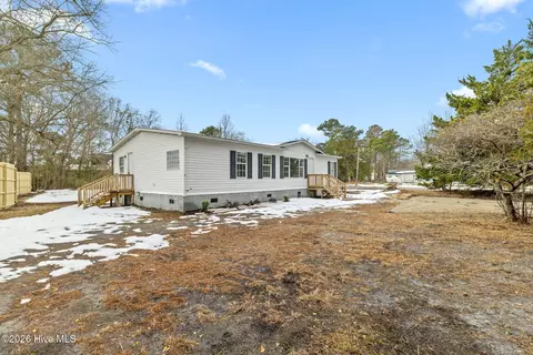 416 Lea Dr, Hampstead, NC 28443 photo 4