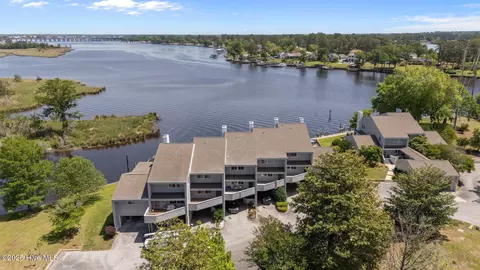 23 Batts Hill Rd, New Bern, NC 28562