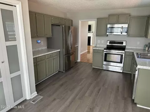 Kitchen - 5216 Sutter Way, Raleigh, NC 27613 photo 2 of 3