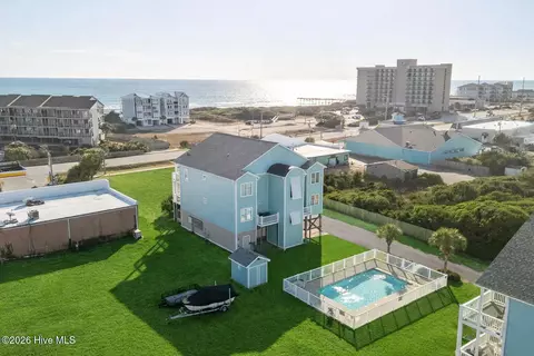 107 Beachwood Dr #2B, Atlantic Beach, NC 28512