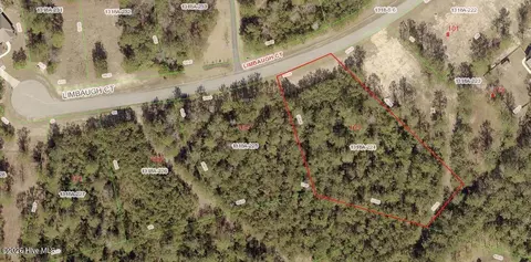 105 Limbaugh Ct, Swansboro, NC 28584
