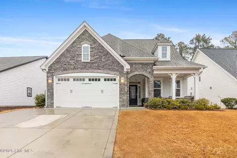487 Kerr Lake Rd, Aberdeen, NC 28315