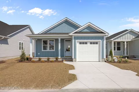 103 Golden Finch Dr, Beaufort, NC 28516