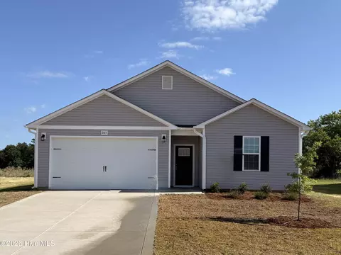 283 Crowville St, Raeford, NC 28376