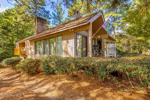 Exterior - 6 Belair Ct, Pinehurst, NC 28374 photo 4 of 4