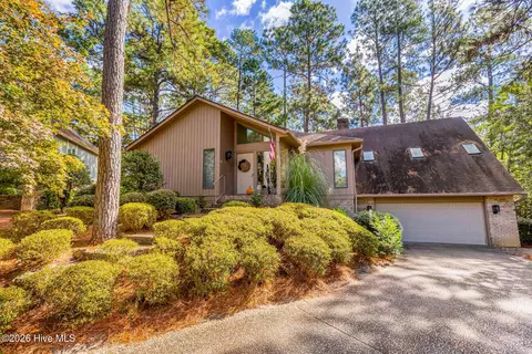Exterior - 6 Belair Ct, Pinehurst, NC 28374 photo 1 of 4