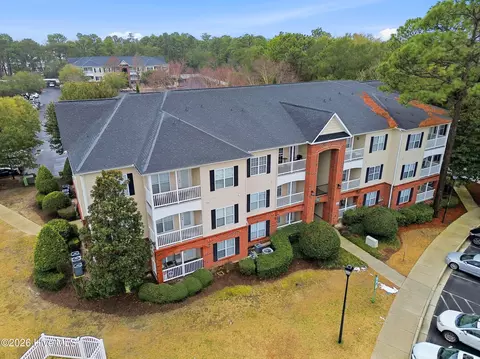 1500 Cadfel Ct UNIT 302, Wilmington, NC 28412