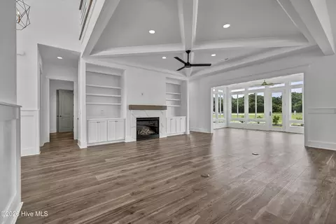 Living - 111 Dragonfly Ln, Hampstead, NC 28443 photo 1 of 3