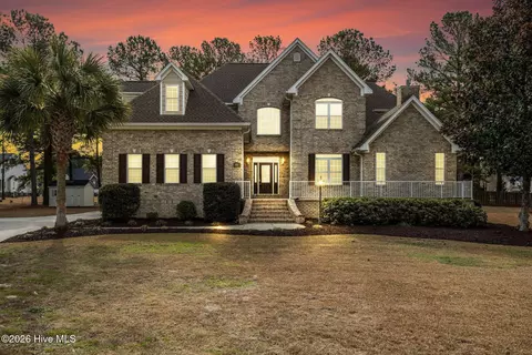 106 Blue Heron Cir, Sneads Ferry, NC 28460