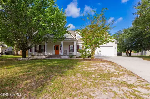 105 Tar Kiln Ln, Newport, NC 28570