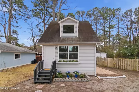 133 New Bern St, Wilmington, NC 28403