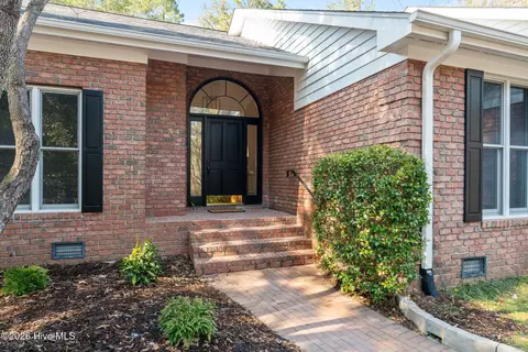 Exterior - 34 Abington Dr, Pinehurst, NC 28374 photo 9 of 10