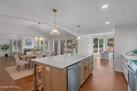 Kitchen - 34 Abington Dr, Pinehurst, NC 28374 photo 5 of 7
