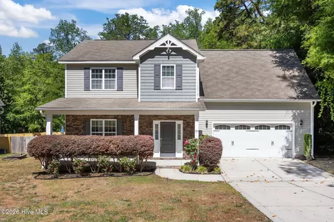 723 N Chapin Rd, Aberdeen, NC 28315