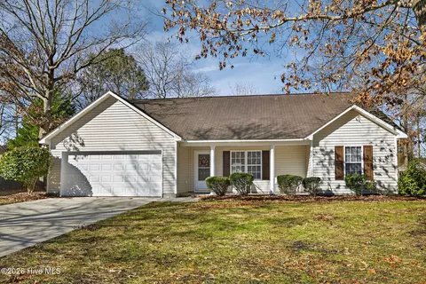 253 Haywood Ct, Leland, NC 28451