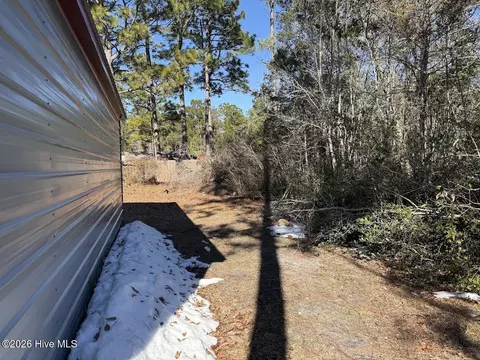 Exterior - 357 N Highway 172, Hubert, NC 28539 photo 3 of 6