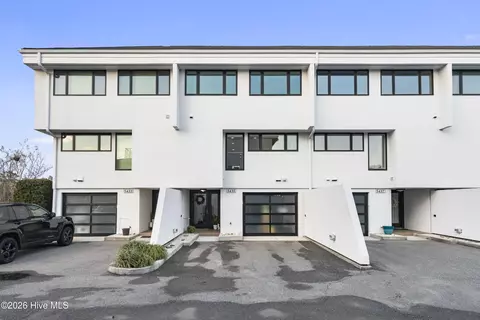 5435 Marina Club Dr #23, Wilmington, NC 28409
