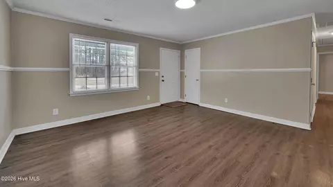 Living - 2484 5 Cent Rd, Williamston, NC 27892 photo 3 of 6