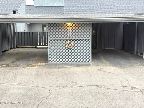 186 Cranes Cv, Vass, NC 28394