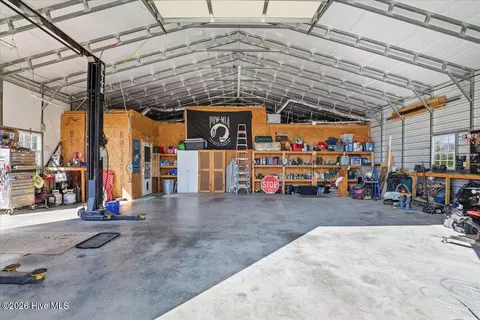 Other - 657 Washboard Ave, Mount Olive, NC 28365 photo 3 of 20