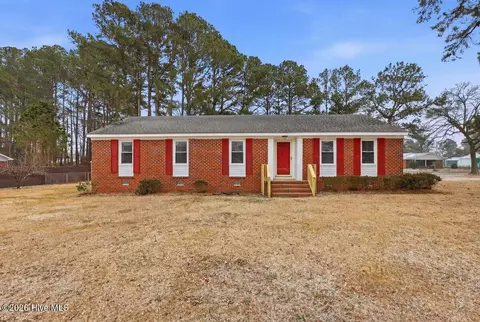 101 Myrtle Rd, Goldsboro, NC 27534