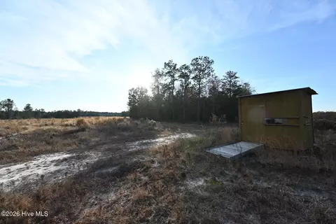 000 Rogers Mill Rd, Magnolia, NC 28458