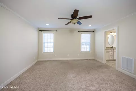 Bedroom - 111 New Pine Ln, Clinton, NC 28328 photo 1 of 6