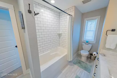 500 W Eden St, Kill Devil Hills, NC 27948 photo 16