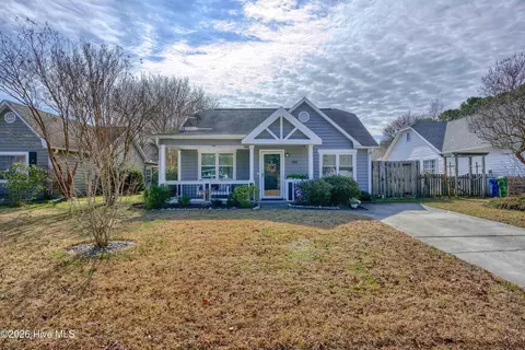 802 Antler Dr, Wilmington, NC 28409
