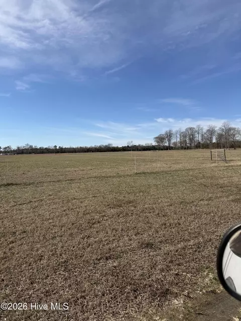 5093 Owen Hill Rd, Elizabethtown, NC 28337