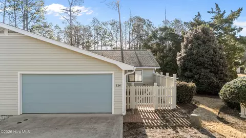 224 Inland Greens Cir, Wilmington, NC 28405