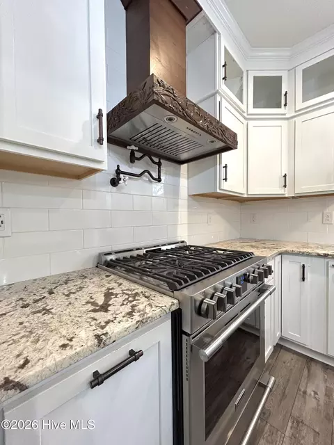Kitchen - 1269 Deep Bottom Rd, Wallace, NC 28466 photo 3 of 11