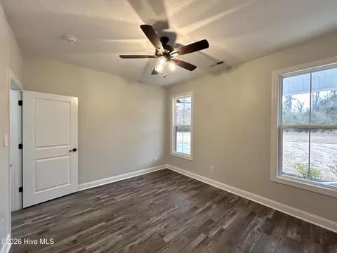 Bedroom - 1269 Deep Bottom Rd, Wallace, NC 28466 photo 3 of 12
