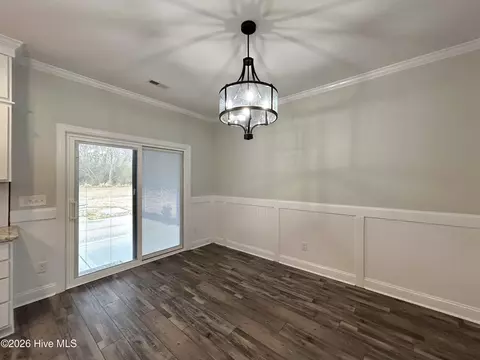 Dining - 1269 Deep Bottom Rd, Wallace, NC 28466 photo 2 of 2