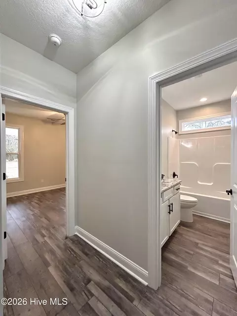Entry Way - 1269 Deep Bottom Rd, Wallace, NC 28466 photo 2 of 6