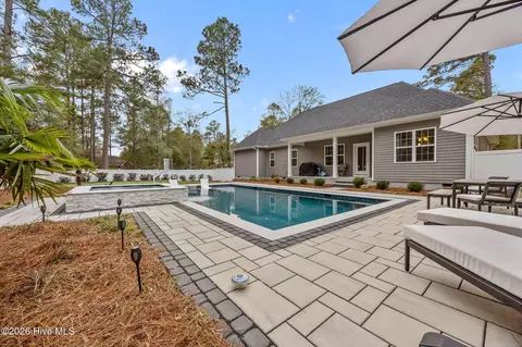 Exterior - 40 Saint Andrews Dr, Pinehurst, NC 28374 photo 6 of 10