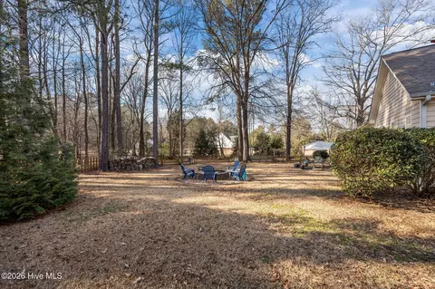 Exterior - 441 Lasater Rd, Bunnlevel, NC 28323 photo 9 of 11