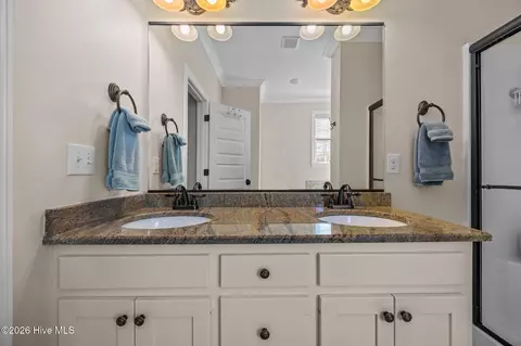 Bath - 441 Lasater Rd, Bunnlevel, NC 28323 photo 4 of 4