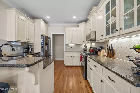 Kitchen - 441 Lasater Rd, Bunnlevel, NC 28323 photo 4 of 6