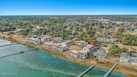 4801 S Shore Dr #D4 THE BLUFFS, Morehead City, NC 28557