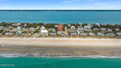 902 Ocean Dr #E&W, Emerald Isle, NC 28594