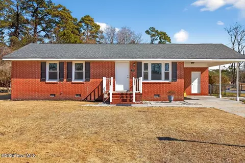 618 Lee Dr, Havelock, NC 28532